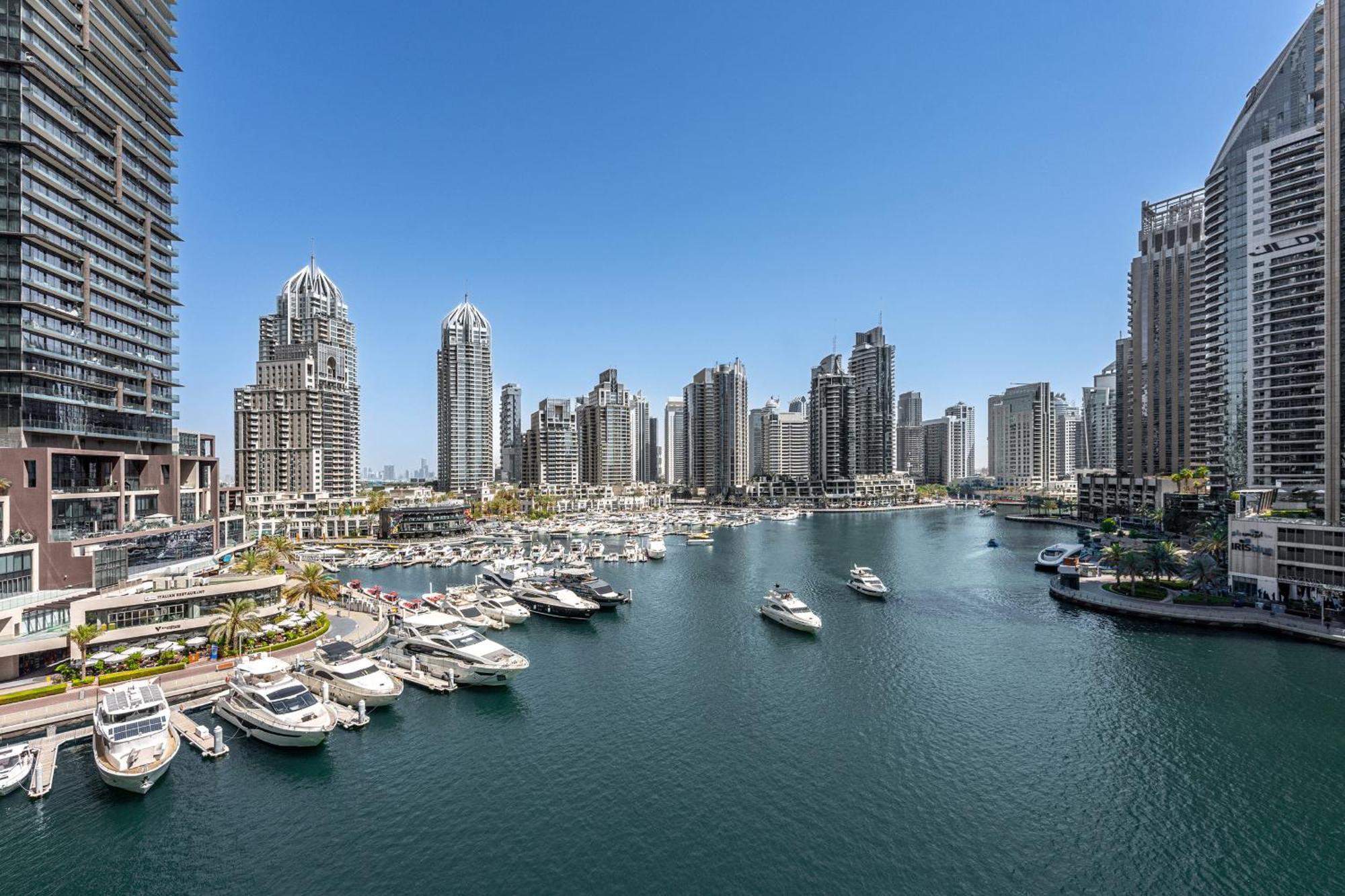 Apartment Stayis - At Cayan Tower